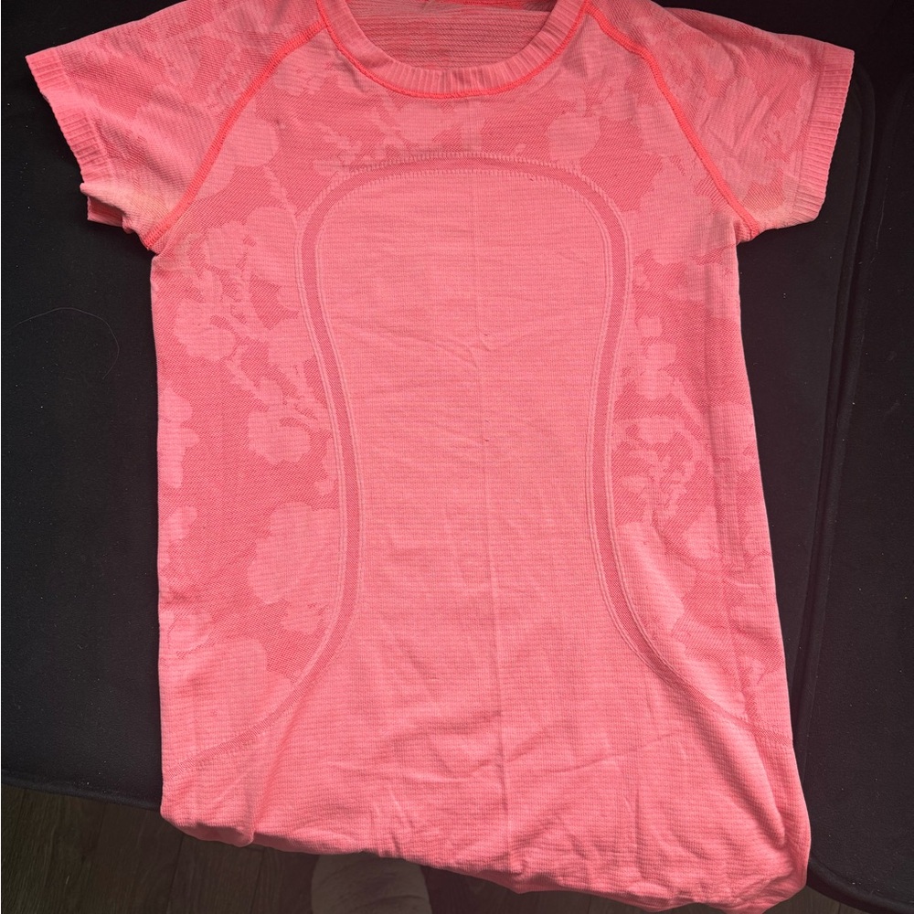 Lululemon Swiftly Tech Shirt 2.0 Hip Length